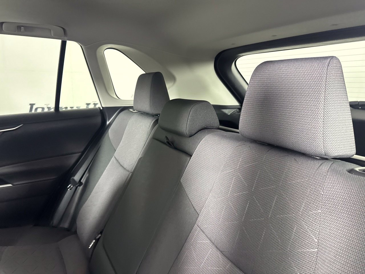 Used 2025 Toyota RAV4 XLE w/ Convenience Package FWD image 27