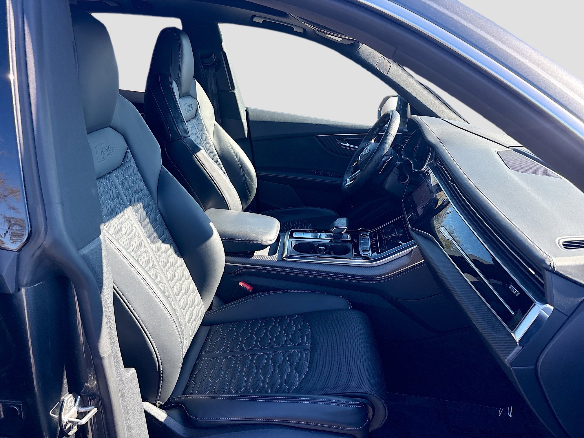 Used 2022 Audi RS Q8 image 15