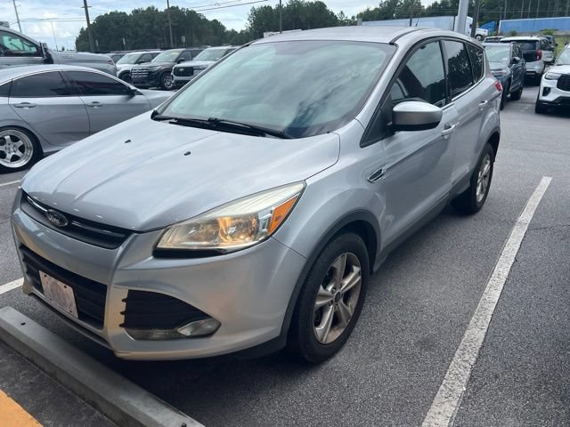 Used 2016 Ford Escape SE FWD image 2