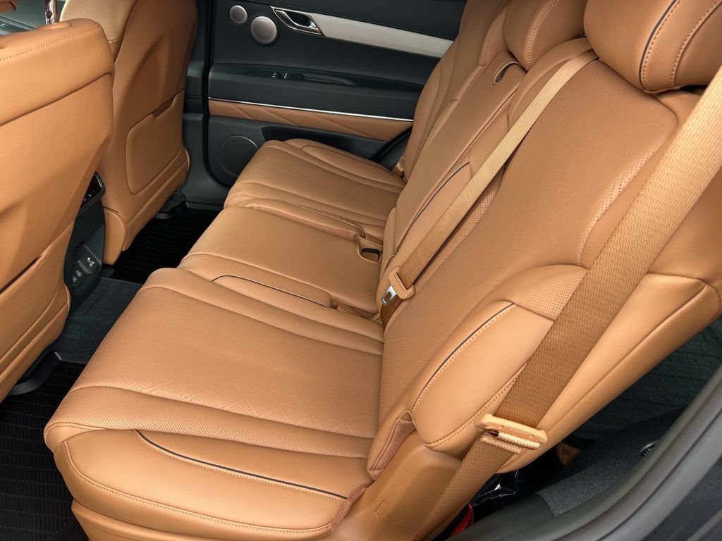 New 2026 Genesis GV80 2.5T Prestige AWD/4WD image 21