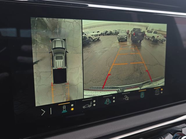 Used 2023 GMC Sierra 1500 AT4 w/ AT4 Premium Package image 27