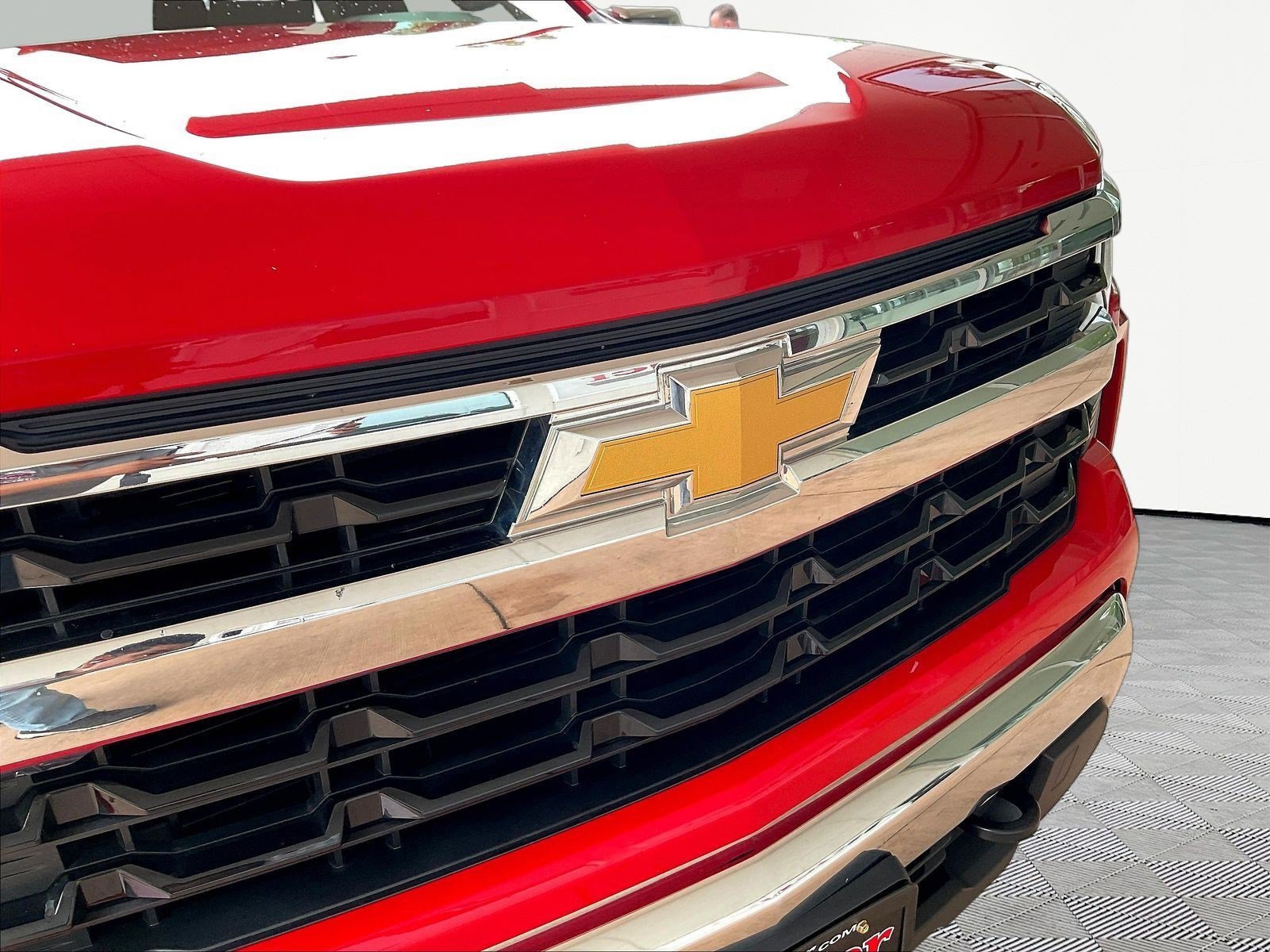 Used 2023 Chevrolet Silverado 1500 LT w/ Protection Package AWD/4WD image 33