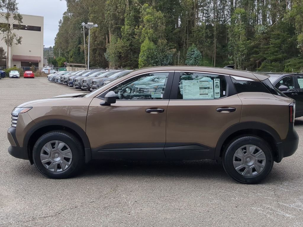 New 2026 Nissan Kicks S image 8