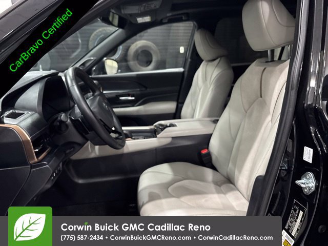 Used 2024 Toyota Grand Highlander AWD Hybrid image 11