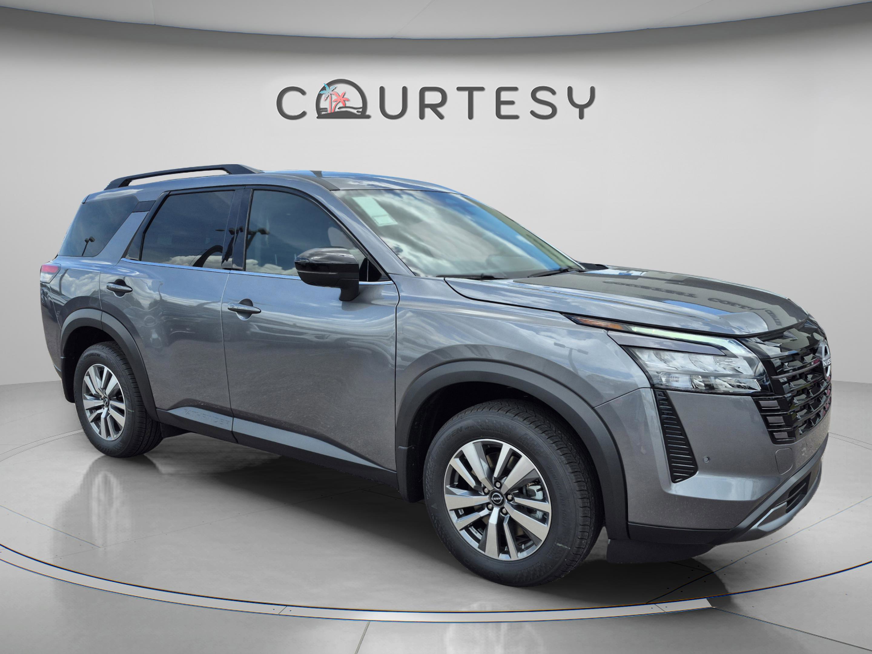 New 2026 Nissan Pathfinder SL FWD image 10