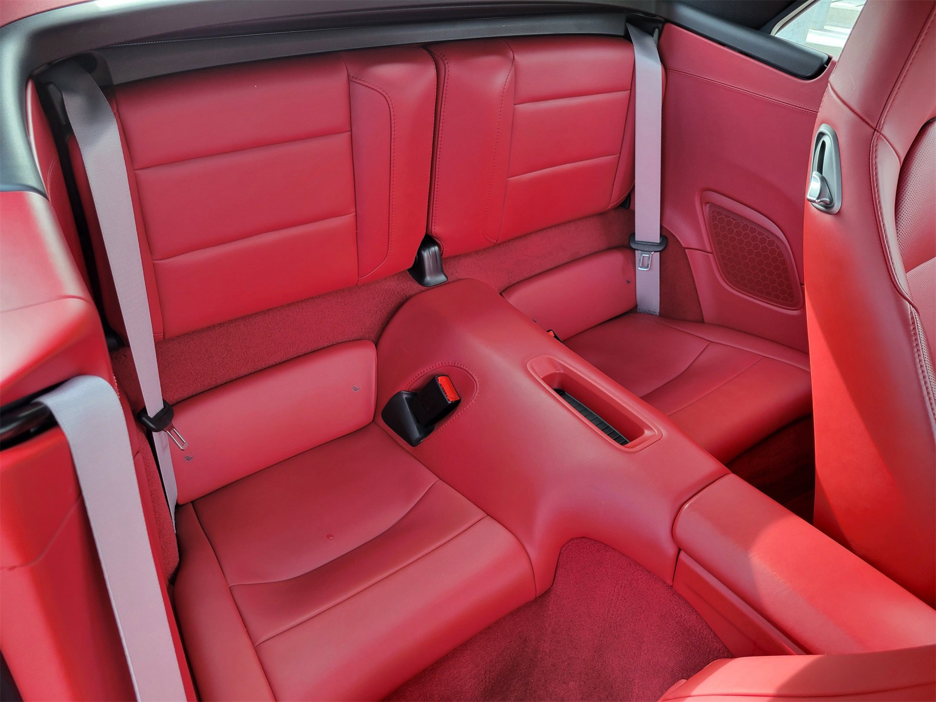 Used 2014 Porsche 911 Carrera S image 28