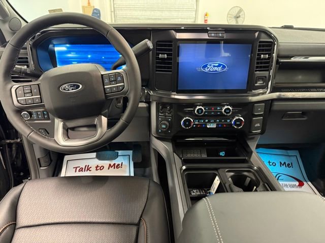 New 2026 Ford F250 4x4 Crew Cab Super Duty image 16