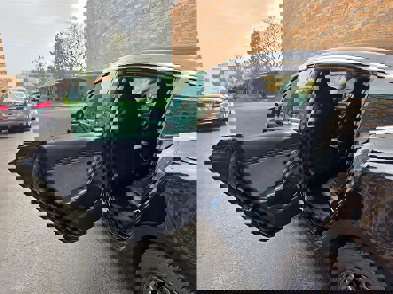 Used 2018 Tesla Model 3 Long Range image 22