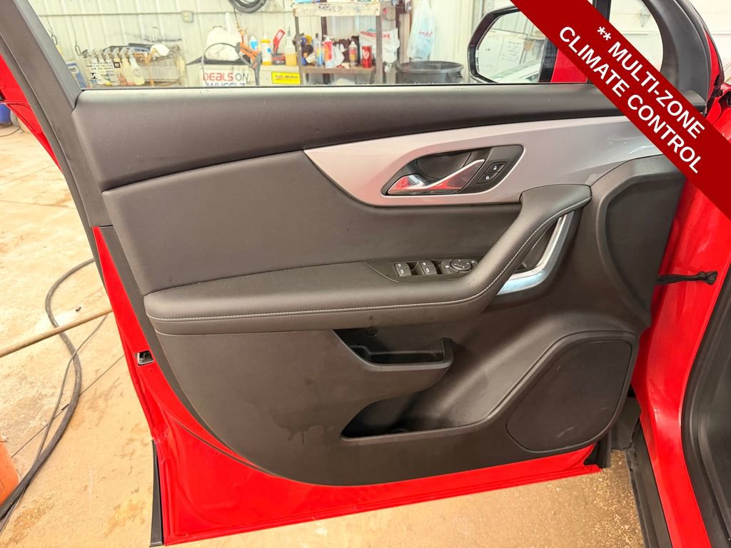 Used 2023 Chevrolet Blazer LT w/ Driver Confidence Package image 17