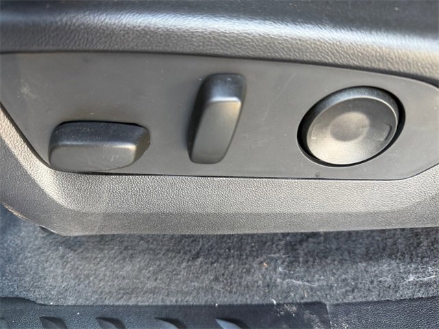 New 2026 Chevrolet Colorado ZR2 w/ Off-Road Front Bumper Package image 16