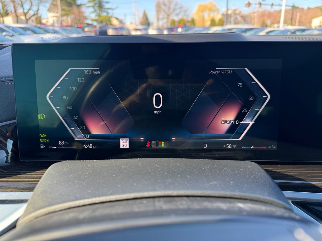 Used 2024 BMW X5 xDrive40i w/ Premium Package image 27