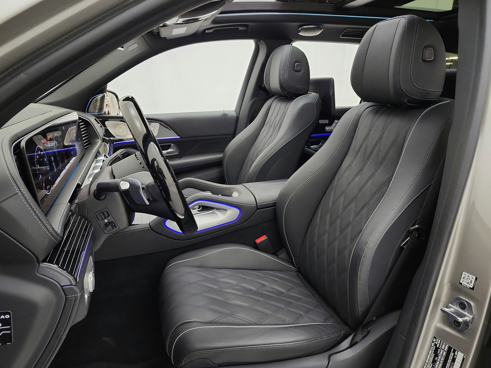 Certified 2024 Mercedes-Benz Maybach GLS 600 4MATIC image 13