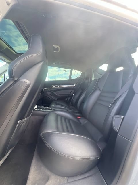 Used 2016 Porsche Panamera Edition RWD image 31
