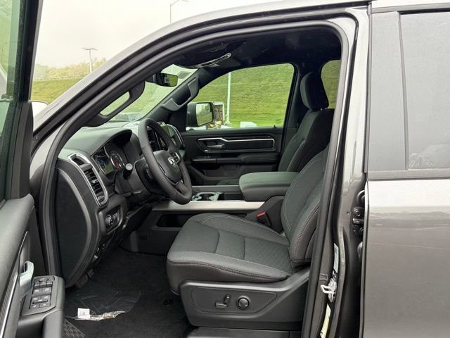 New 2026 RAM 1500 Big Horn AWD/4WD image 15