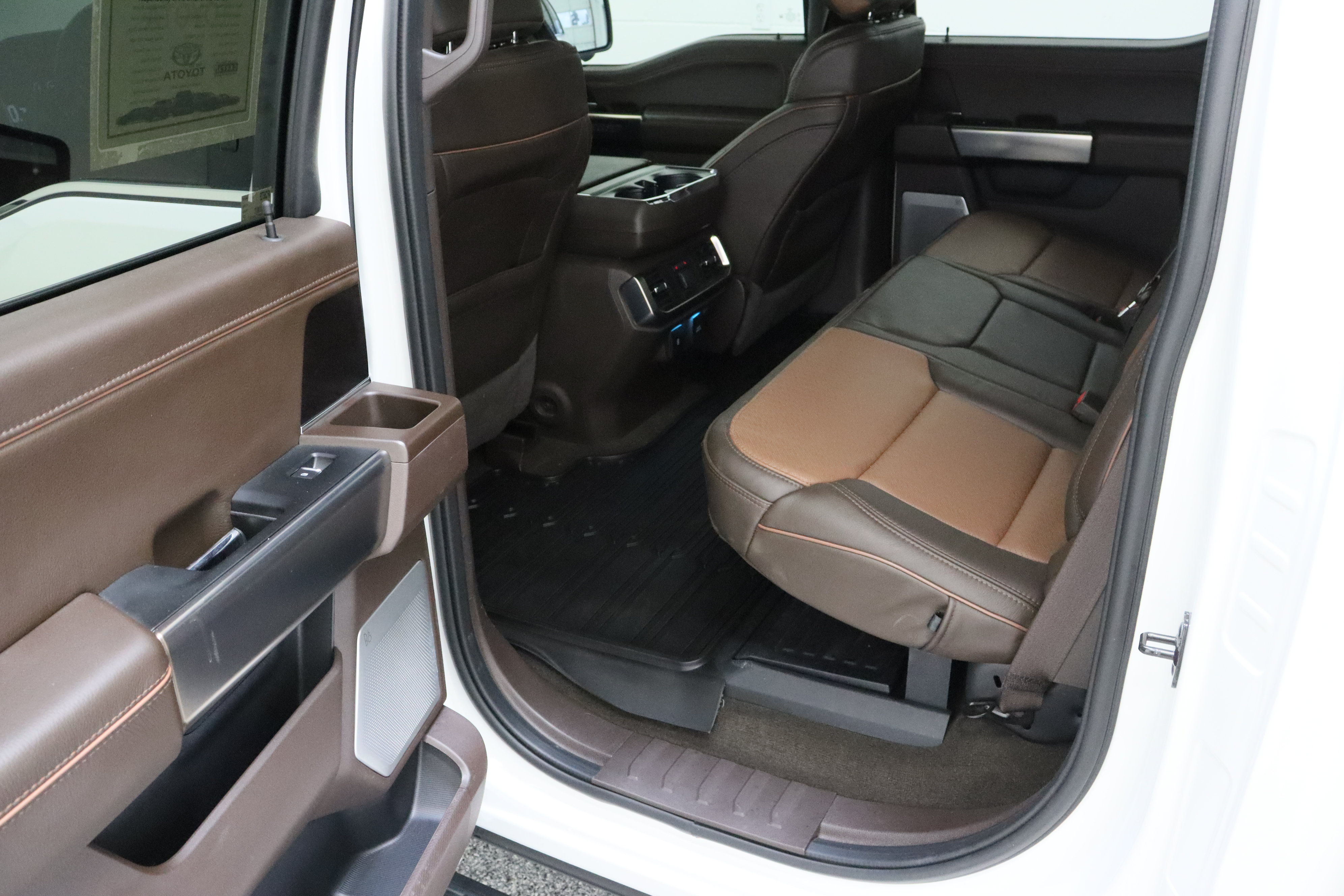 Used 2022 Ford F150 King Ranch w/ Equipment Group 601A High AWD/4WD image 30