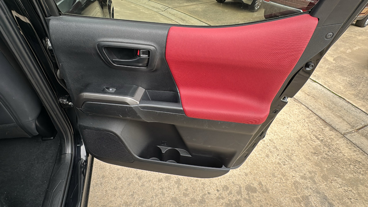 Used 2023 Toyota Tacoma SR5 image 29