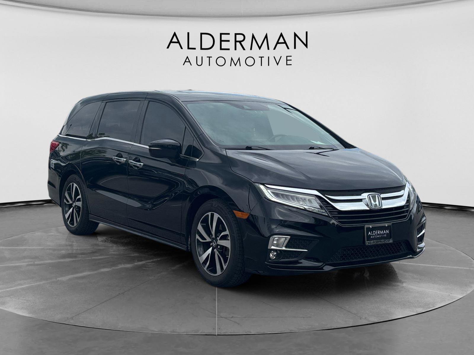 Used 2019 Honda Odyssey Elite image 7