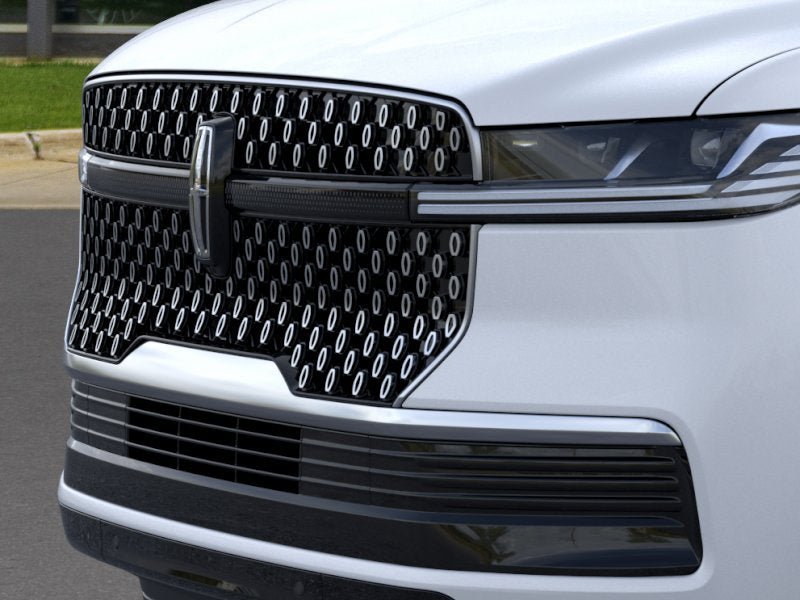 New 2026 Lincoln Navigator L Reserve AWD/4WD image 17