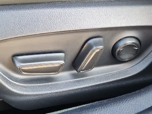 Used 2024 Toyota Camry SE FWD image 15