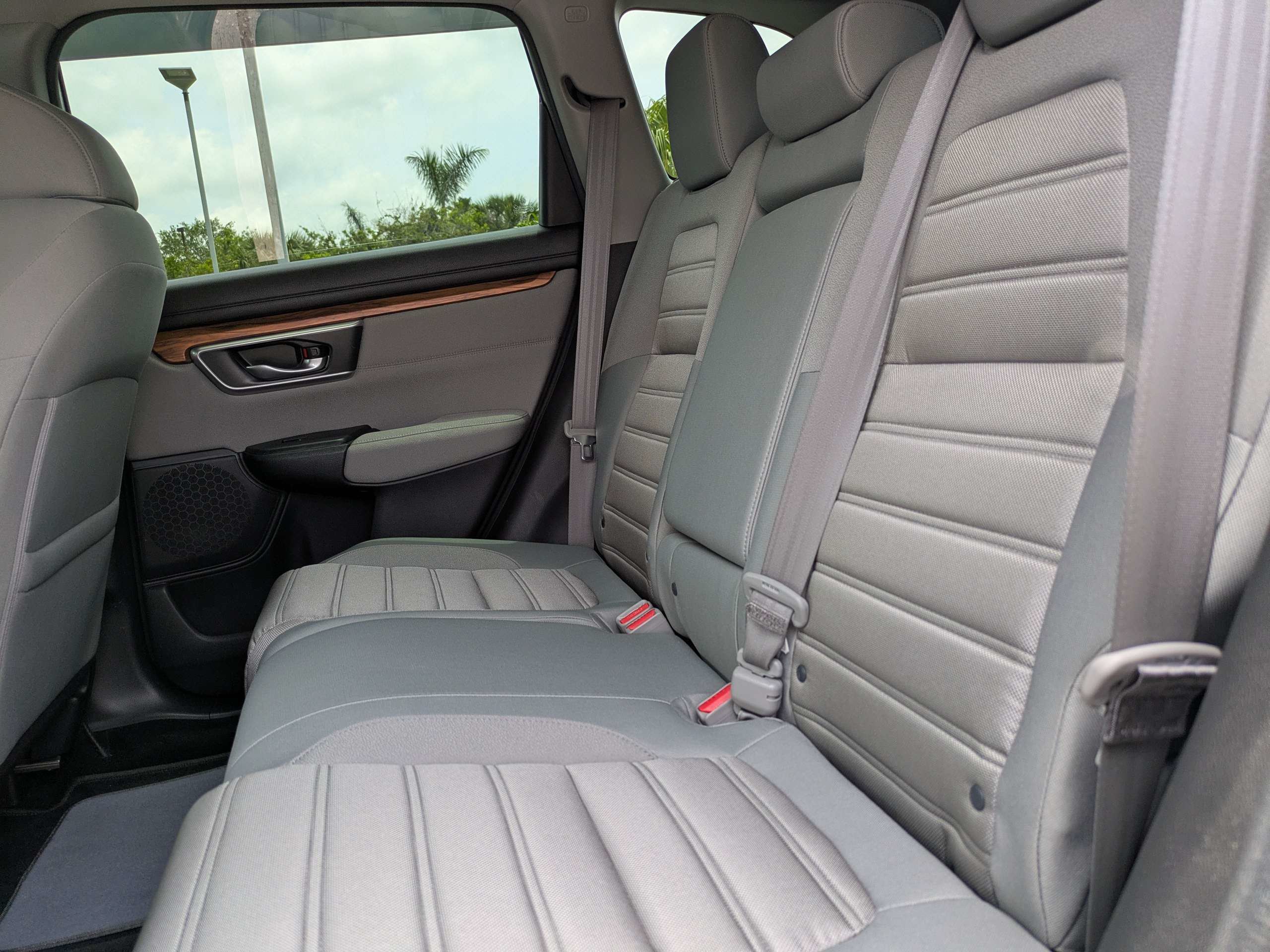 Used 2018 Honda CR-V EX image 14