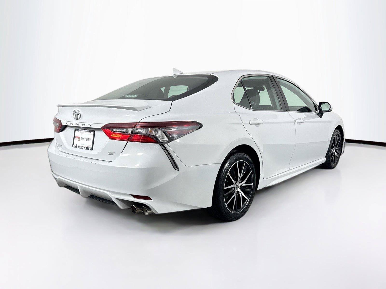 Certified 2023 Toyota Camry SE FWD image 2