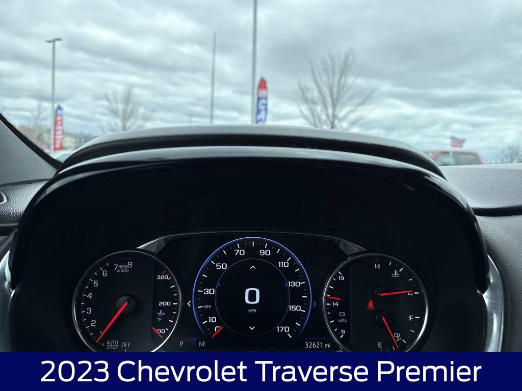 Used 2023 Chevrolet Traverse Premier w/ LPO, Floor Liner Package AWD/4WD image 19