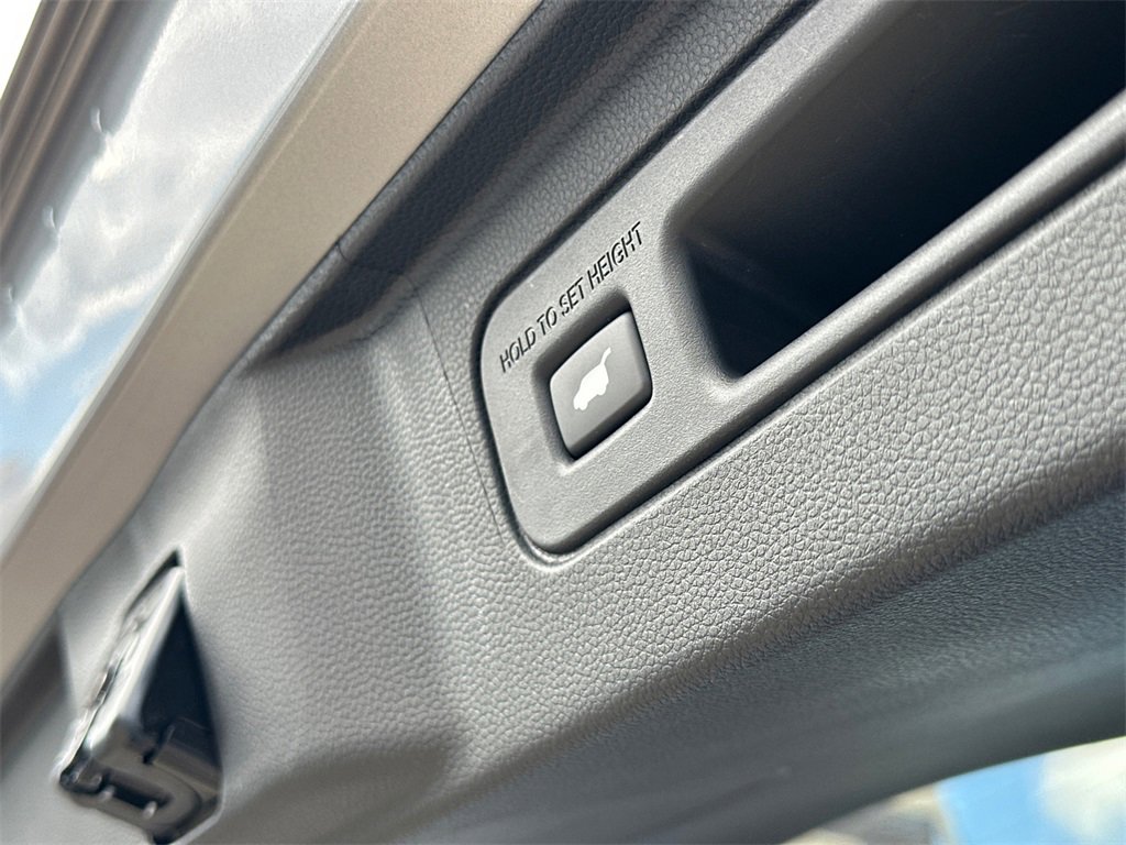 New 2025 Honda Pilot TrailSport image 8