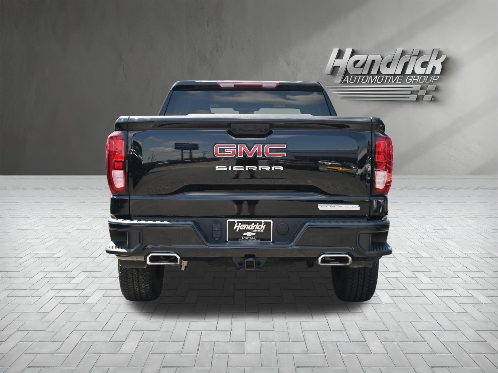 Used 2024 GMC Sierra 1500 Elevation w/ X31 Off-Road Package AWD/4WD image 9