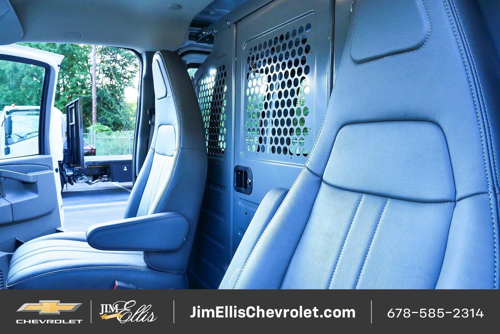 New 2025 Chevrolet Express 2500 w/ Driver Convenience Package RWD image 6