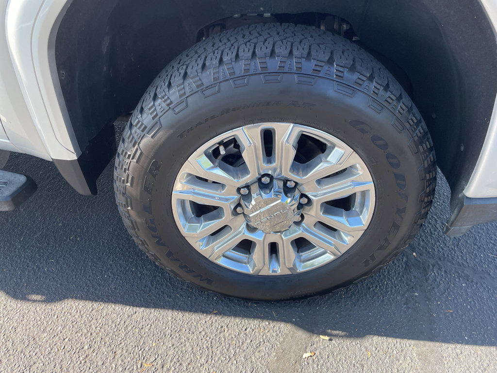 Used 2020 GMC Sierra 3500 Denali w/ Denali Ultimate Package AWD/4WD image 18