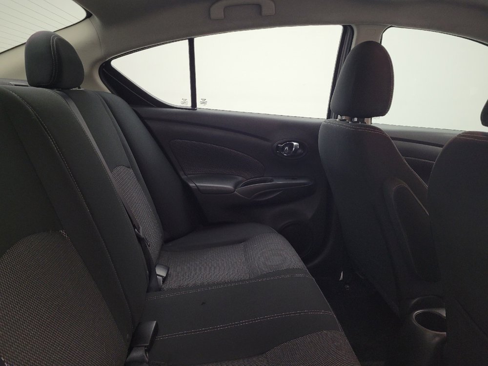 Used 2018 Nissan Versa SV w/ SV Special Edition FWD image 19