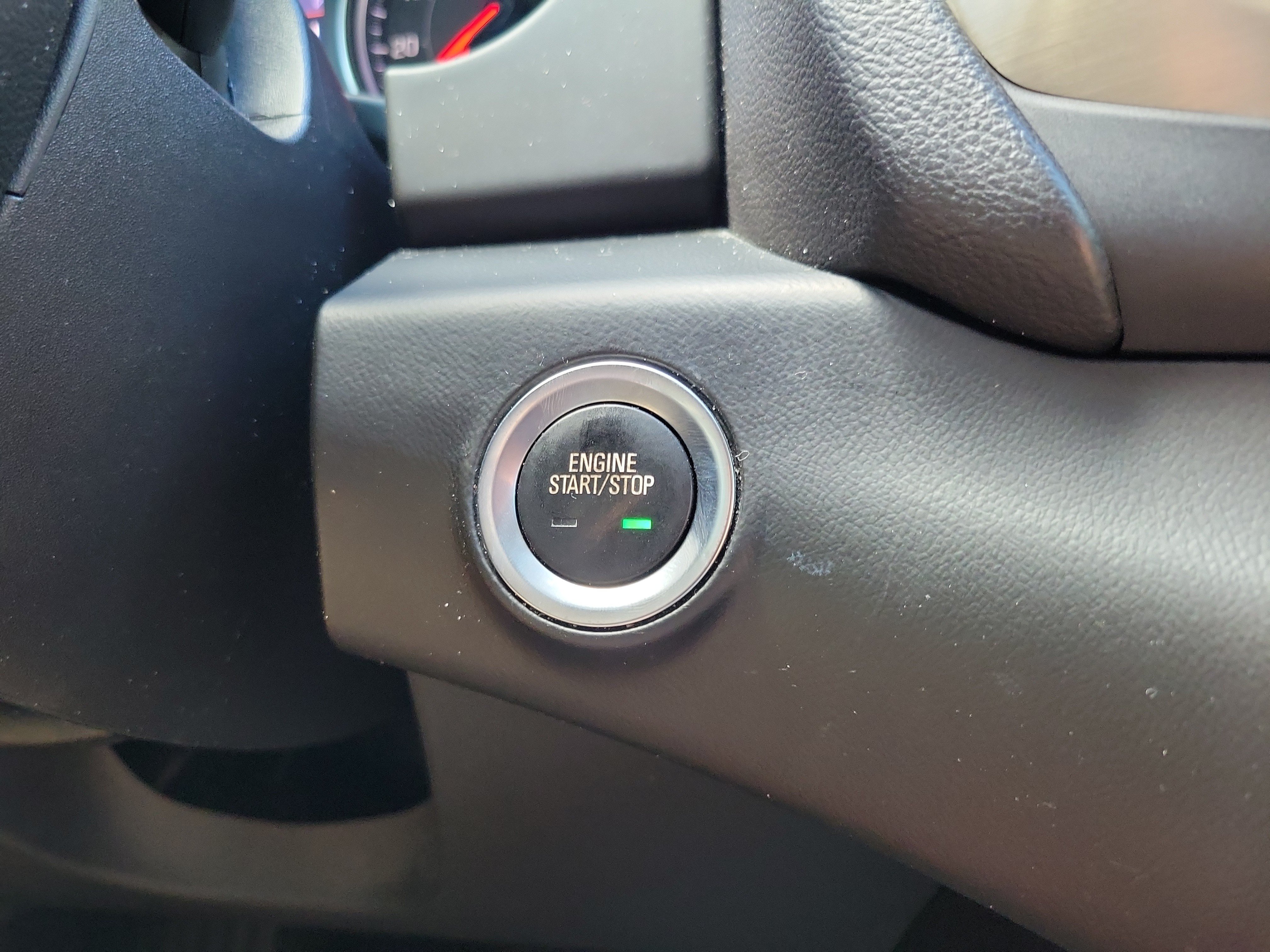 Used 2019 GMC Terrain Denali w/ Advanced Safety Package AWD/4WD image 28