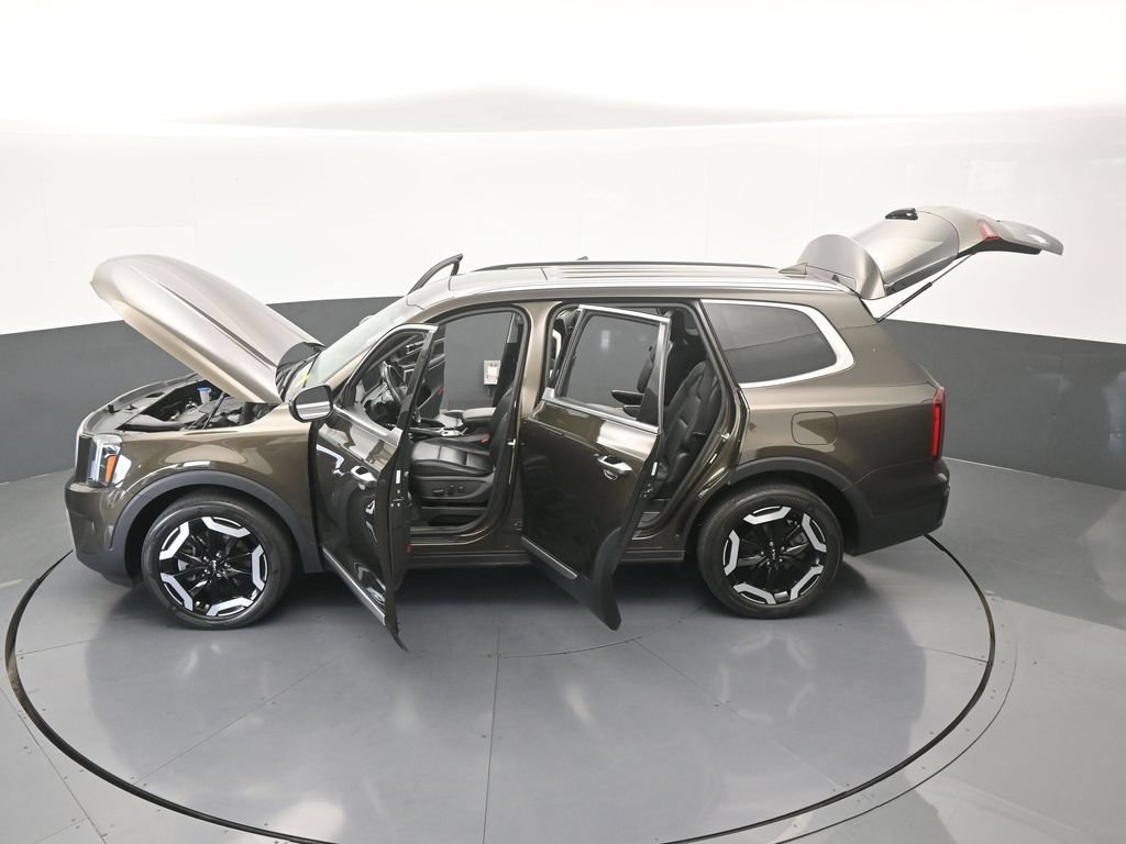 New 2024 Kia Telluride S w/ S Sunroof Package FWD image 64