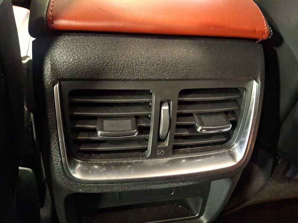 Certified 2025 INFINITI QX50 Sport image 11