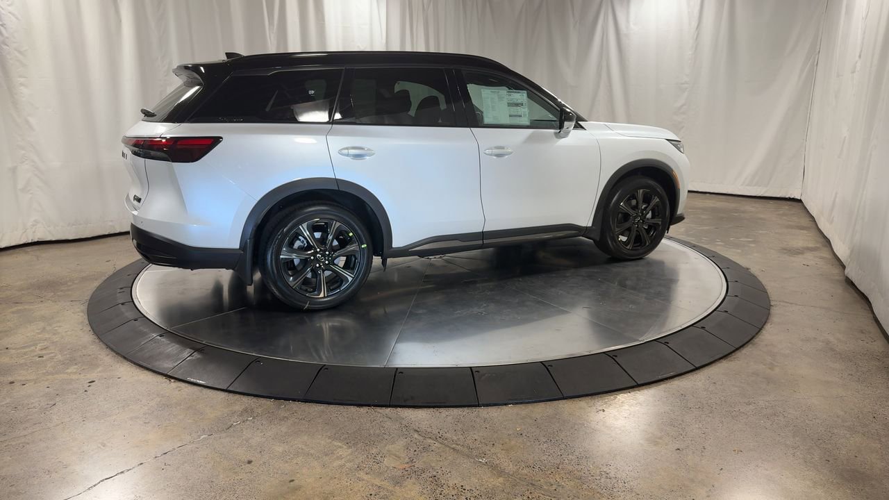 New 2026 INFINITI QX60 Autograph w/ Dark Cargo Package image 2