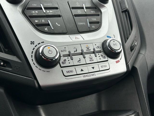 Used 2017 Chevrolet Equinox LT w/ Convenience Package image 36