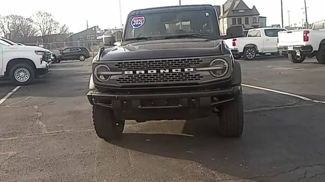 Used 2021 Ford Bronco Badlands AWD/4WD image 3