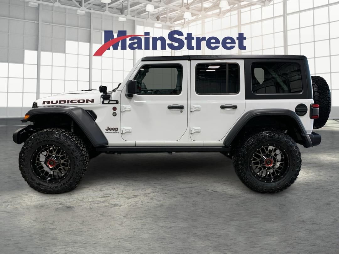 Used 2024 Jeep Wrangler Unlimited Rubicon w/ Technology Group image 2