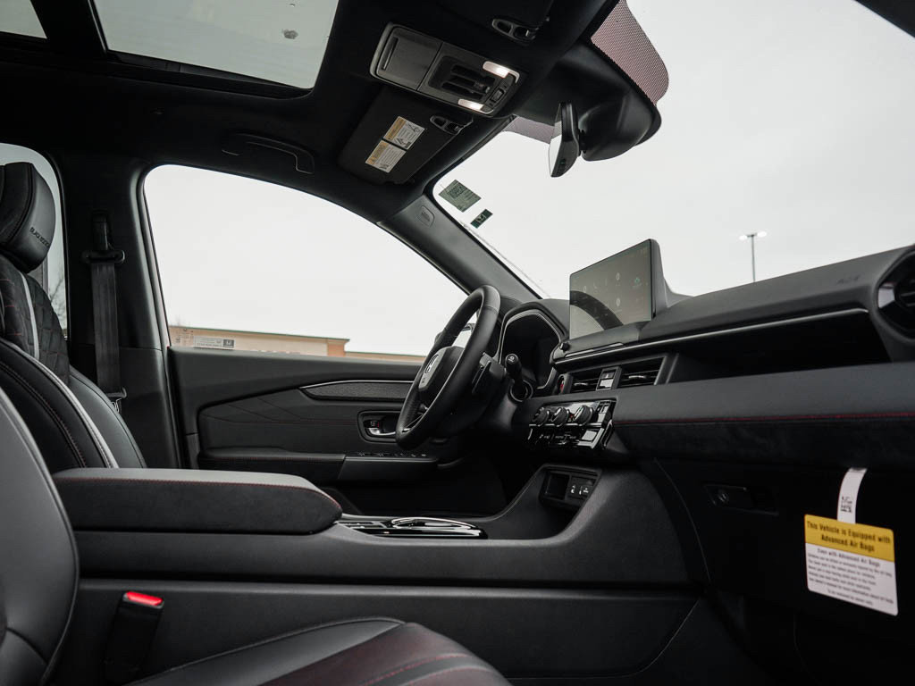 New 2026 Honda Pilot Black Edition image 11