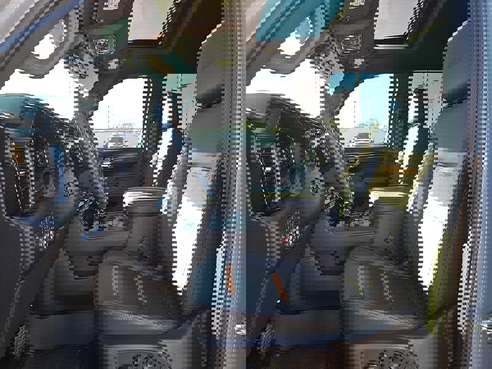 Used 2024 GMC Sierra 1500 AT4 w/ Technology Package image 15