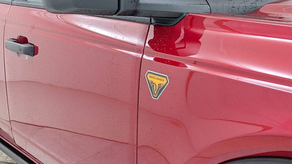 Certified 2025 Ford Bronco Badlands image 40