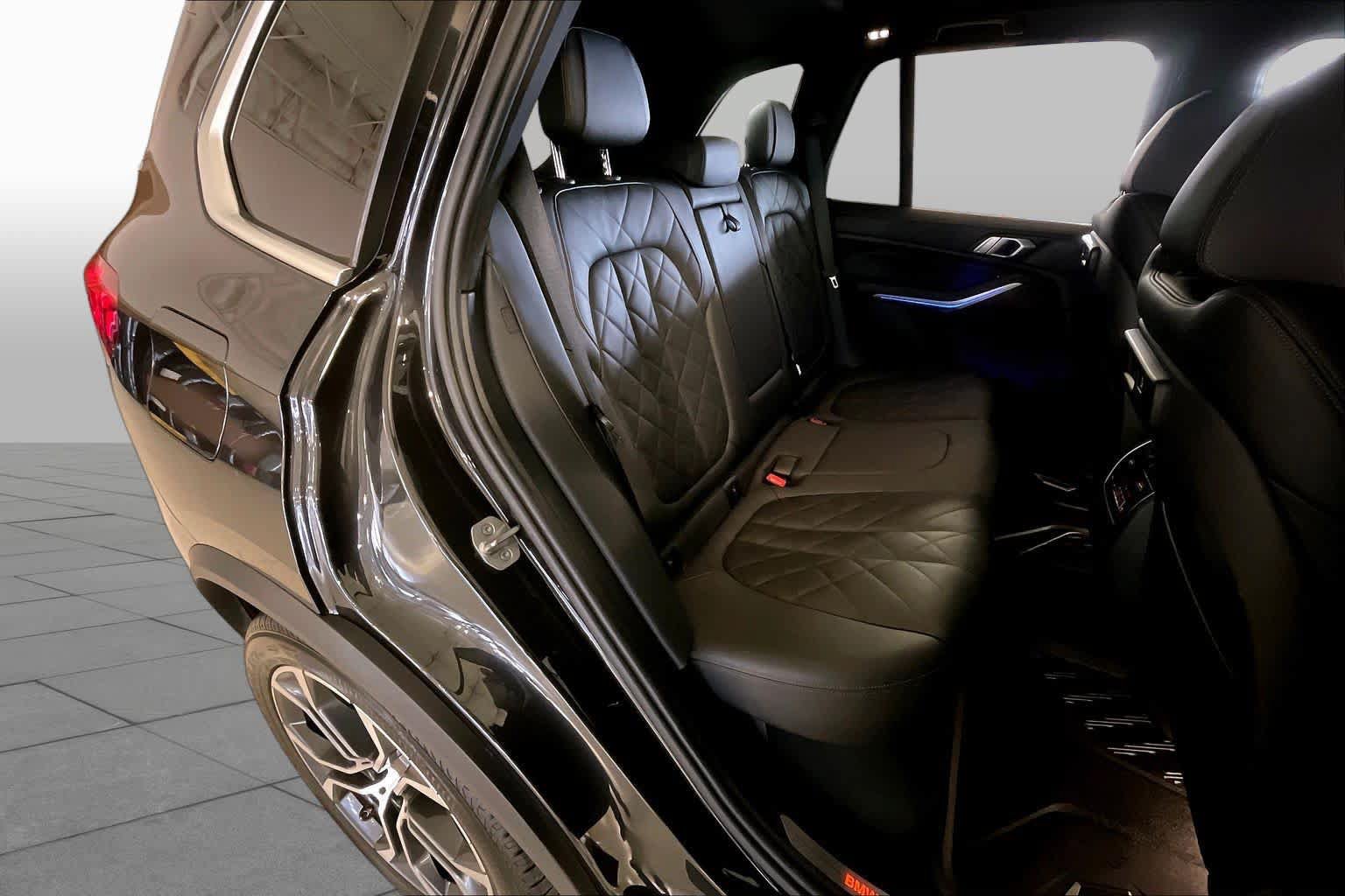 Used 2023 BMW X5 sDrive40i w/ Premium Package RWD image 18