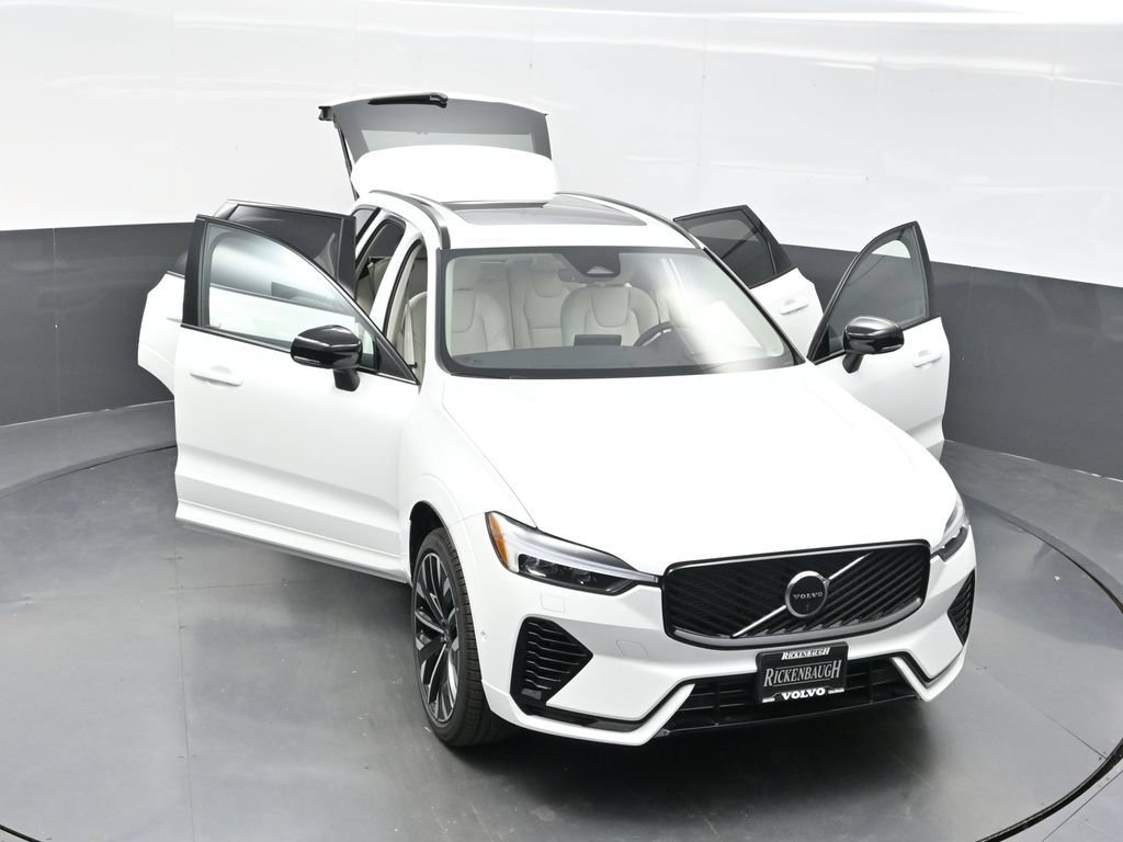 New 2026 Volvo XC60 T8 Ultra w/ Protection Package Premier AWD/4WD image 36