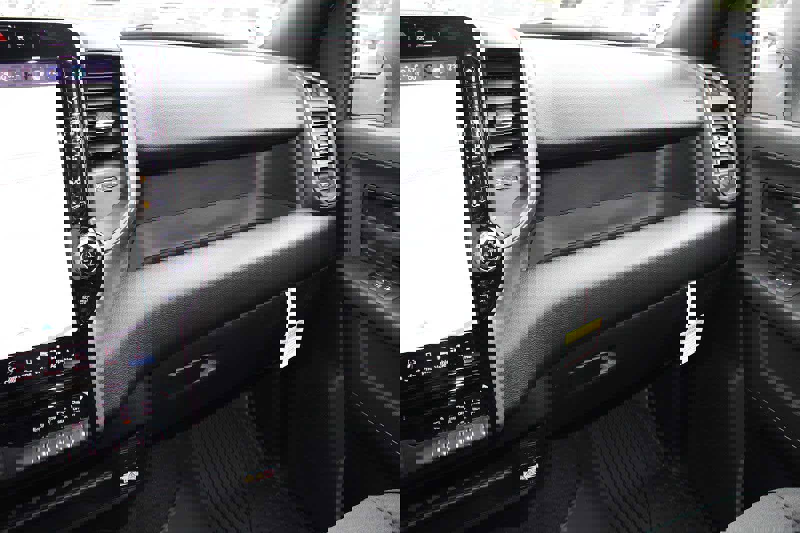 New 2026 RAM 2500 Tradesman image 38