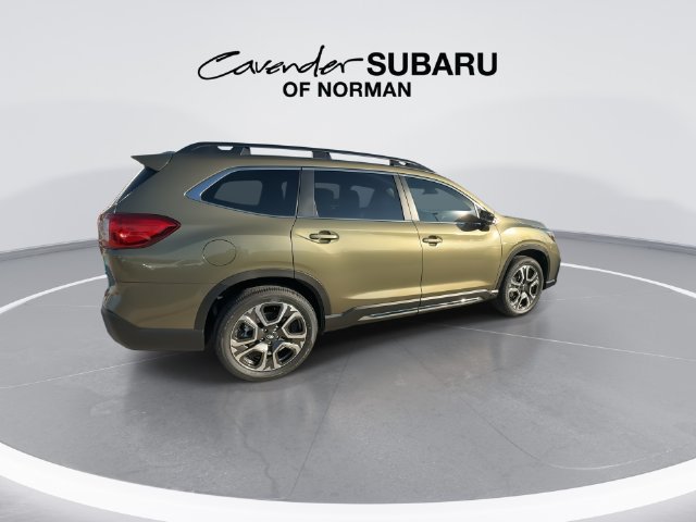 Used 2026 Subaru Ascent Limited AWD/4WD image 3