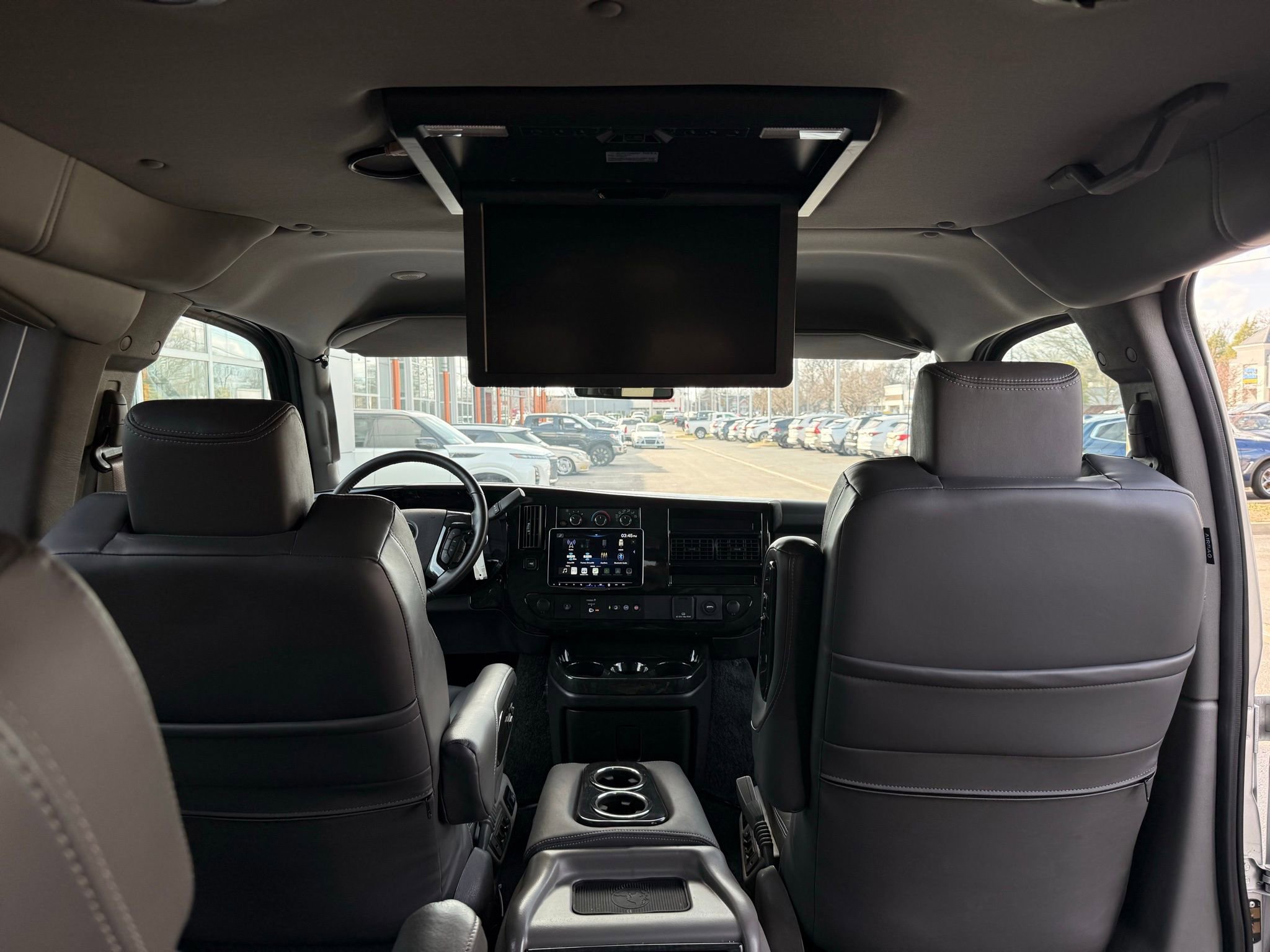 Used 2023 Chevrolet Express 2500 Extended image 36