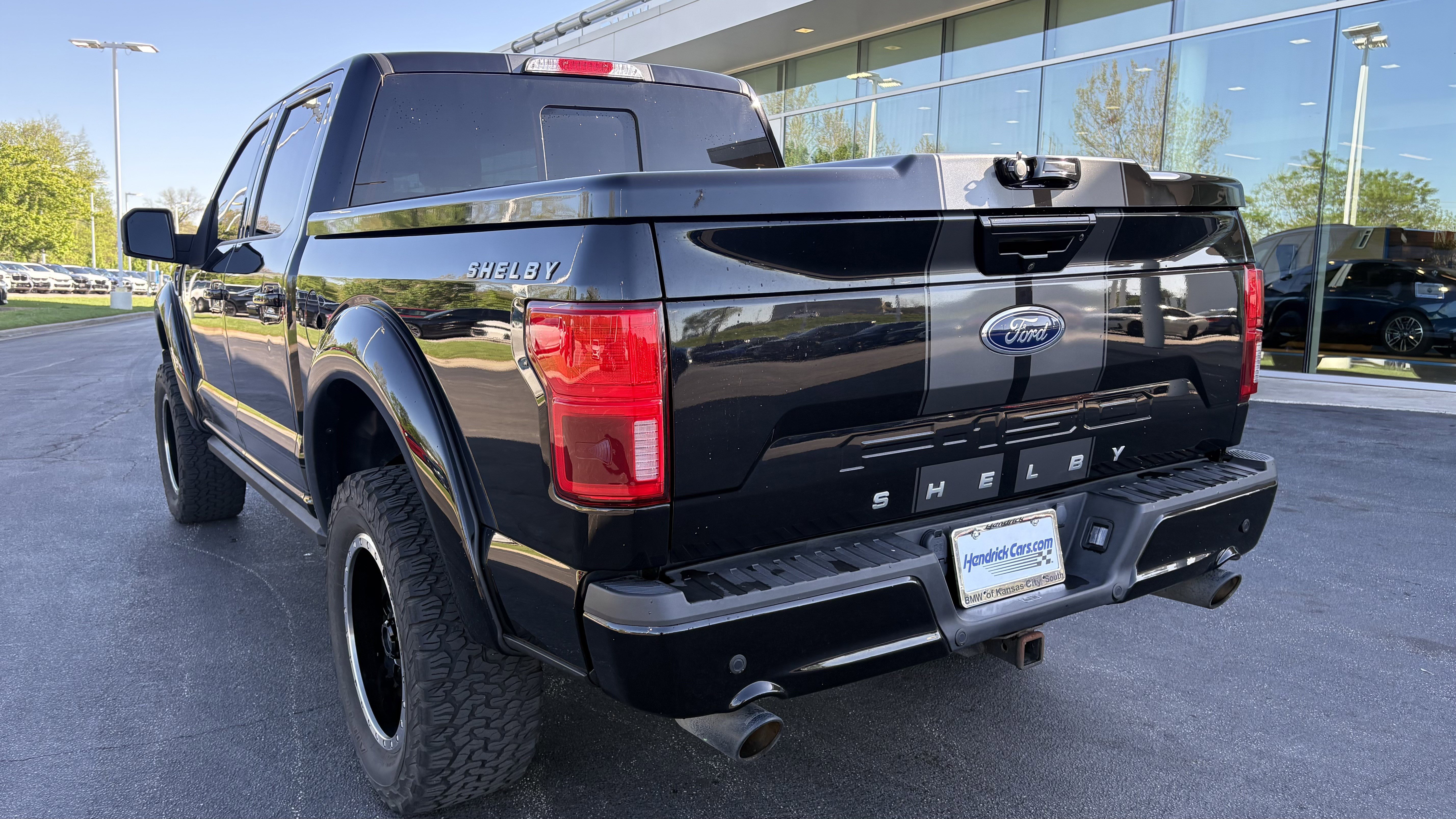 Used 2019 Ford F150 Lariat w/ Equipment Group 502A Luxury image 8
