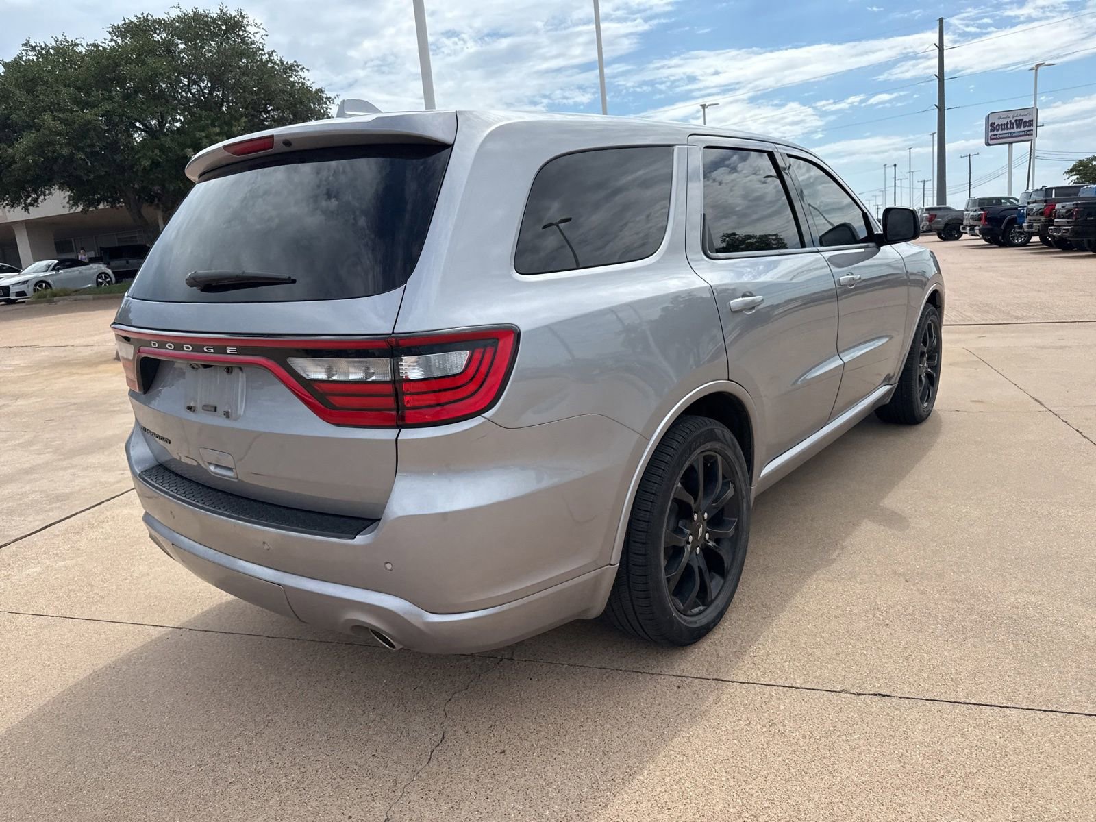 Used 2019 Dodge Durango SXT RWD image 7