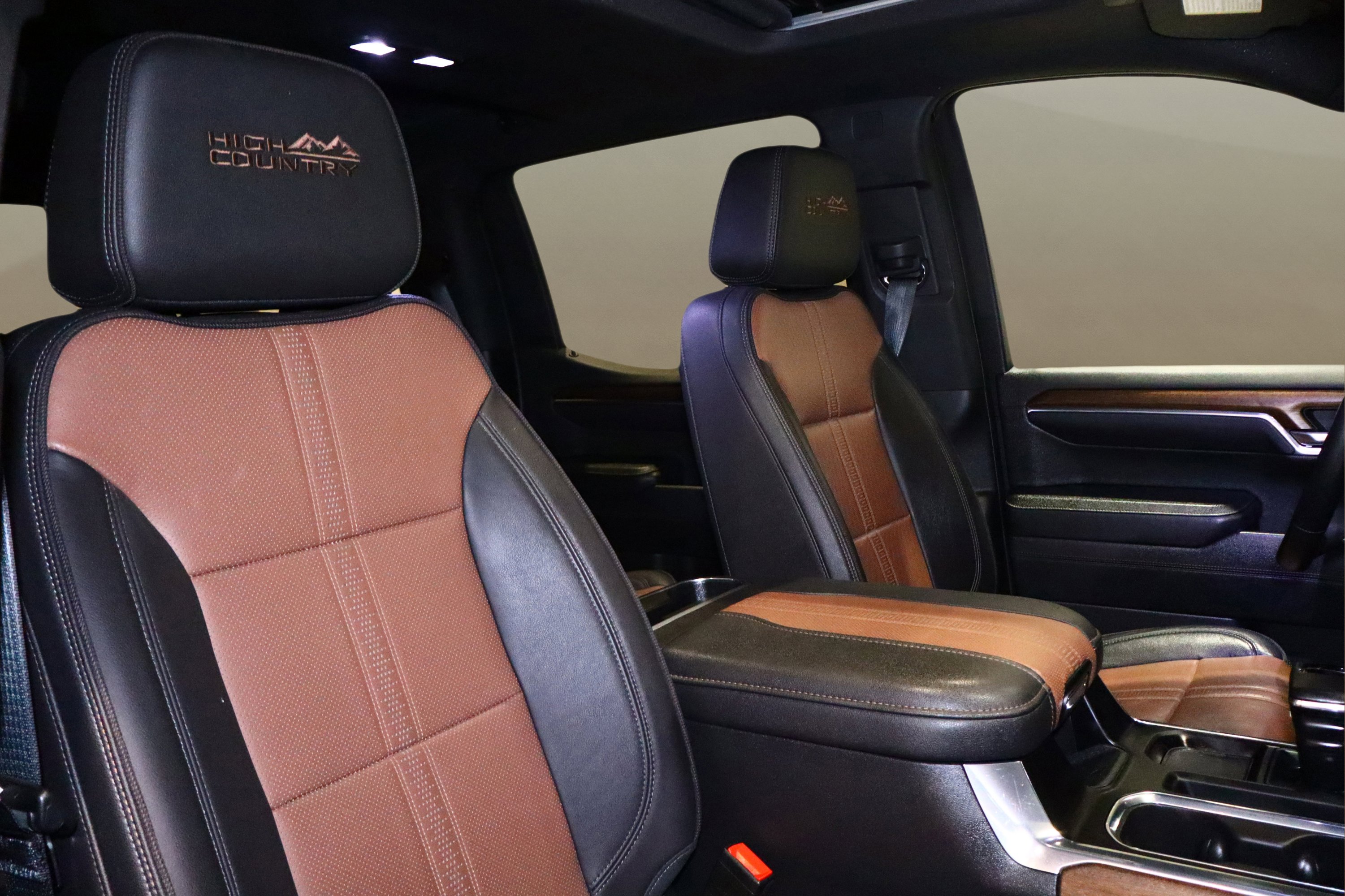 Used 2023 Chevrolet Silverado 1500 High Country w/ Z71 Off-Road Package image 20