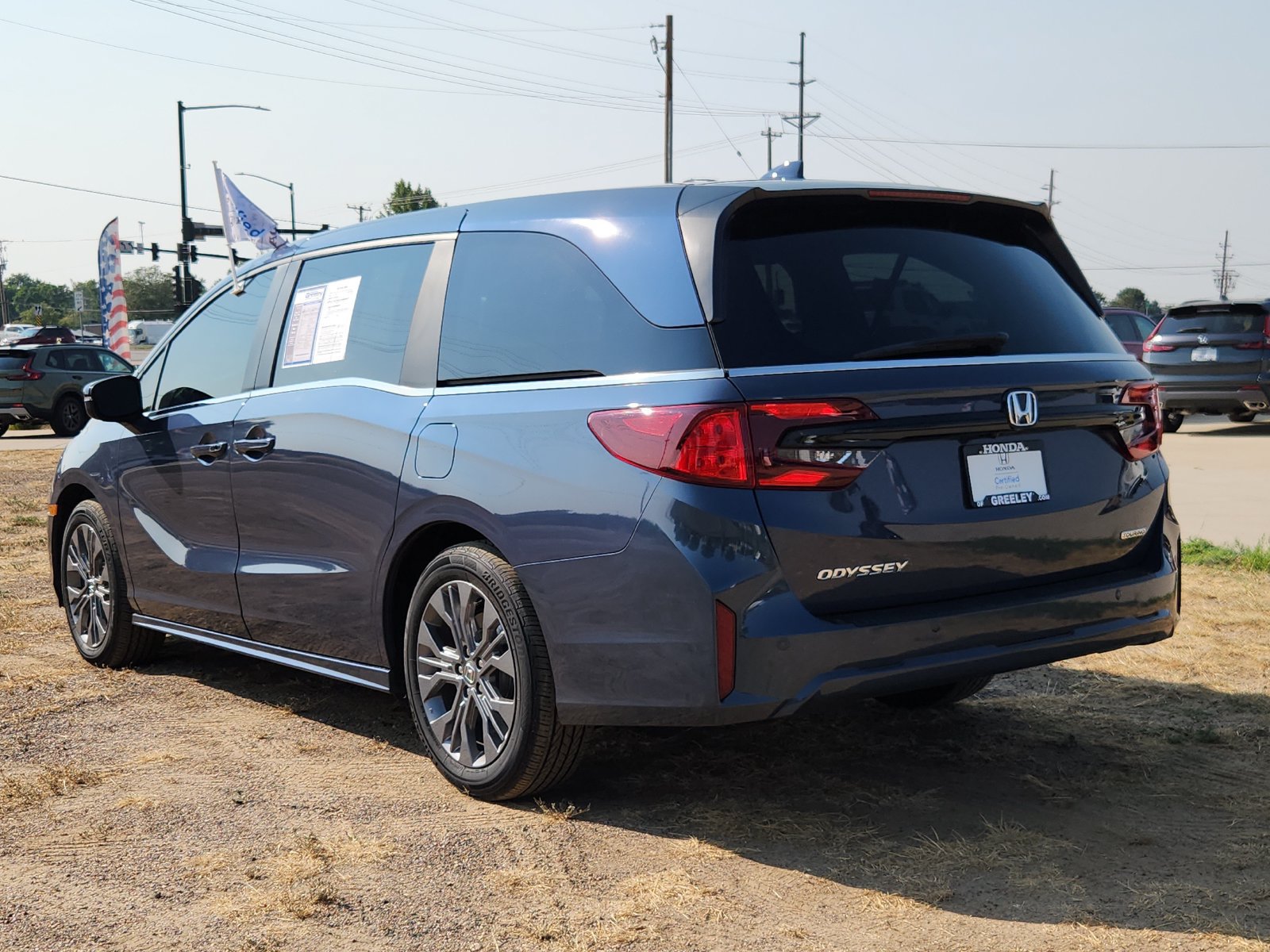 Certified 2025 Honda Odyssey Touring image 3
